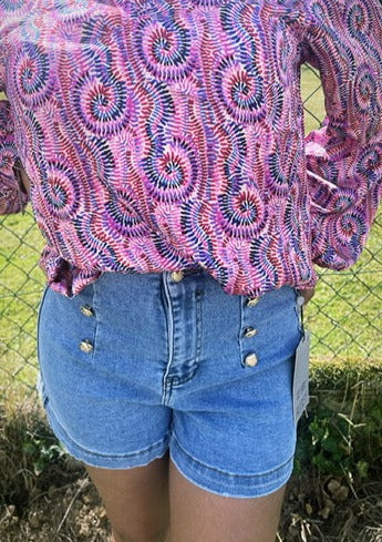 Short en jeans boutons doré taille haute